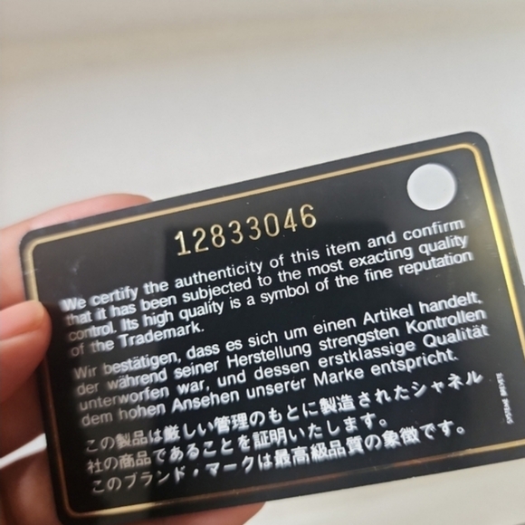 CHANEL Gold Folio wallet with COA - Picture 6 of 6